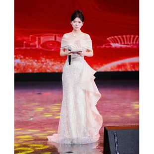 出租一字肩亮闪闪晚礼服女2026新款 高级感生日成人礼裙学生主持人