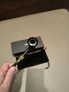 克罗心潮牌黑檀以独特设计诠释不羁态度金属入拿在手中是潮流彰显