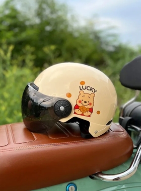 男女电动电瓶车头盔3C认证新国标半盔秋冬骑行保暖四季通用安全帽