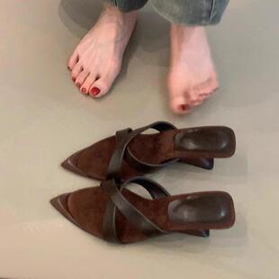 新款 夏款 一脚蹬2026季 女交叉带尖头外穿凉鞋 气质0325d 坡跟高跟鞋