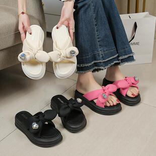 新款 夏款 2026季 女款 孕妇仙女风配裙子0325d 屎感交叉带一脚蹬凉鞋