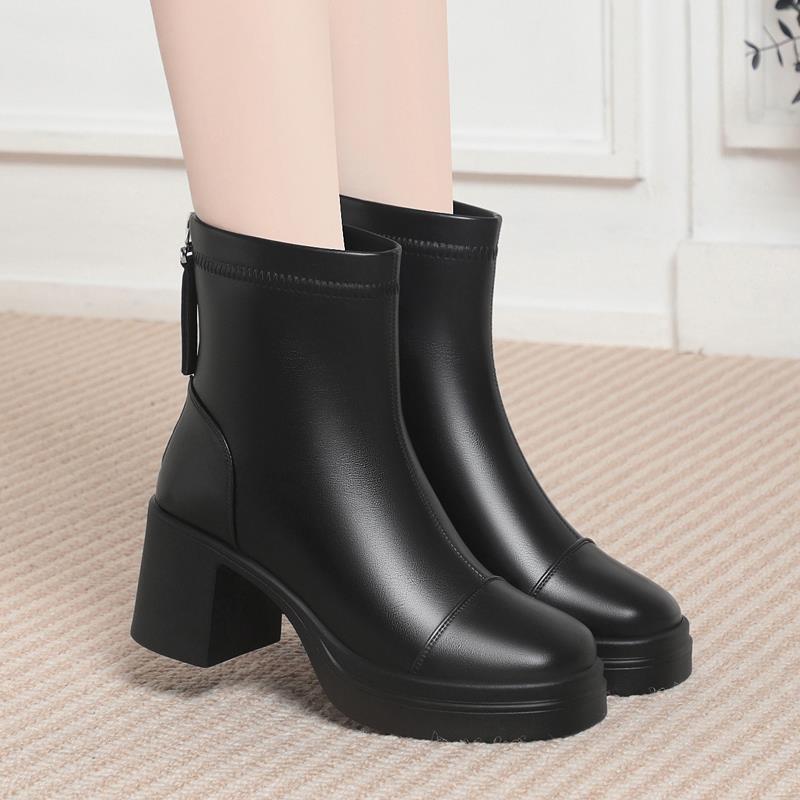 靴子女2025新款爆款厚底短靴粗跟秋冬加绒马丁靴英伦风覆古1102h