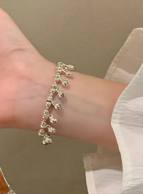 银流苏铃铛不掉色手链有声豆豆珠