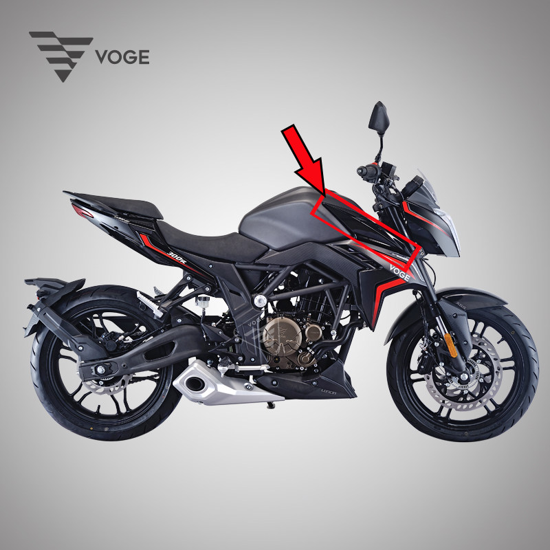 隆鑫voge无极机车lx300-6a -6f lx300r原装左右油箱装饰罩上护板