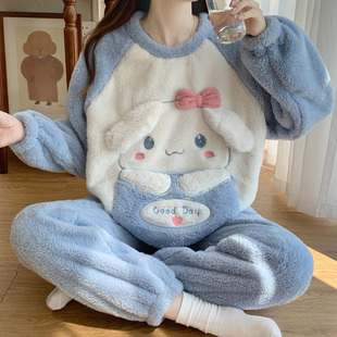 200斤卡通可外穿家居服套装 睡衣女秋冬季 加厚保暖珊瑚绒加肥大码