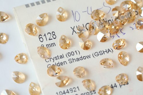 【6128/8mm/10mm】奥地利施家水晶/手工串珠/diy/6128/每份六颗