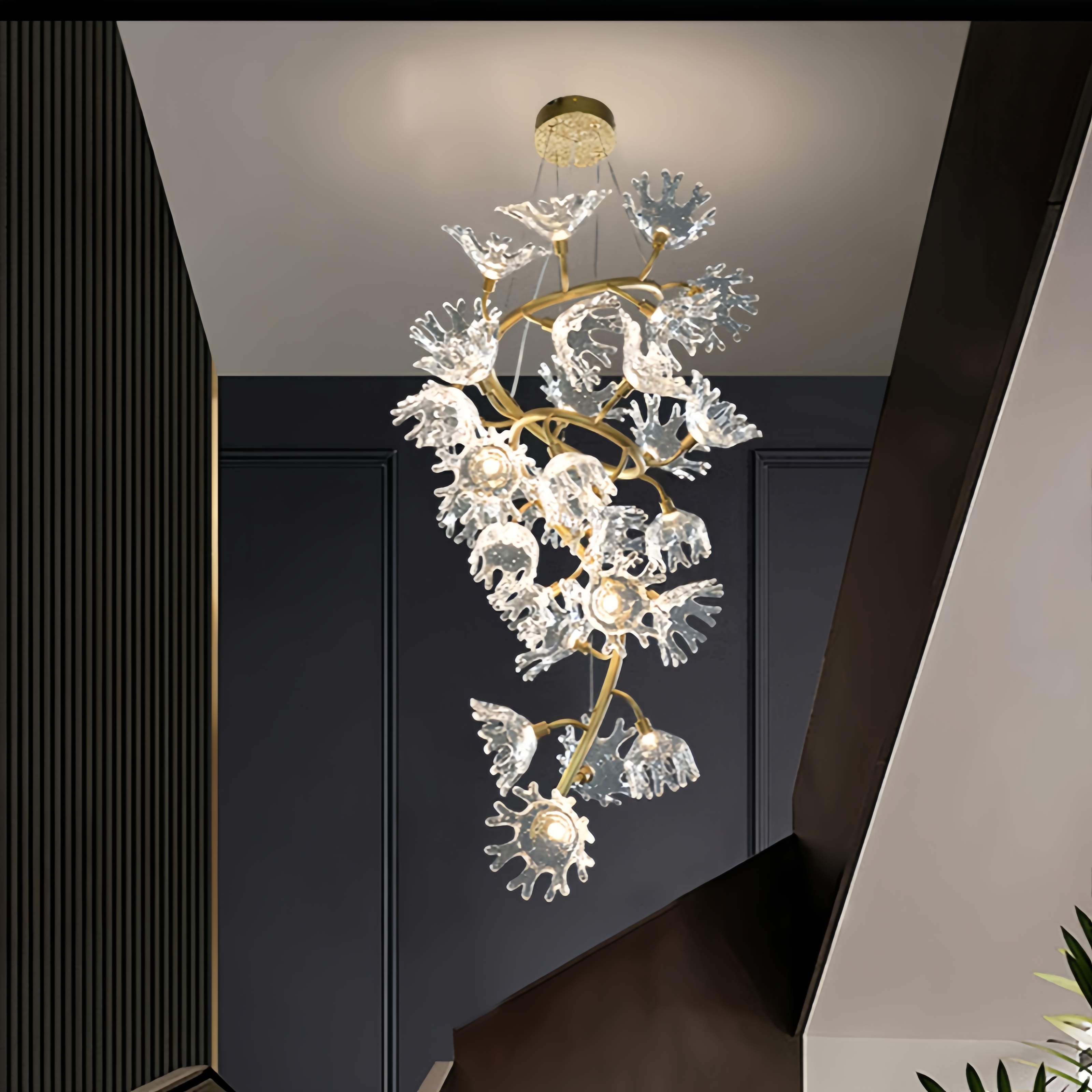 别墅复式楼梯吊灯设计师客厅