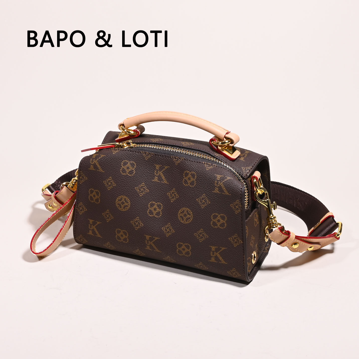 质感老花波士顿枕头包2026新款手提女包休闲通勤大容量单肩斜挎包,箱包皮具/热销女包/男包,波士顿包,淘宝优惠券,粉丝福利购,淘宝优惠卷