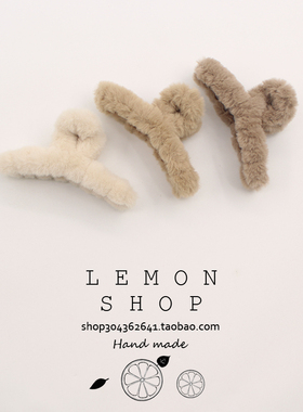 毛绒抓夹2025年新款后脑勺鲨鱼夹高级感发夹网红盘发简约发饰品女