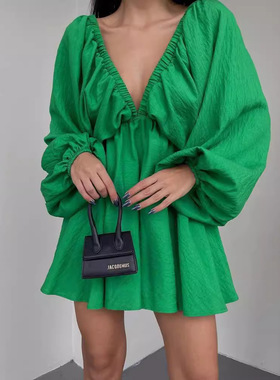 欧美性感V领露背长袖连衣裙短裙 Chic Sexy Backless Mini Dress