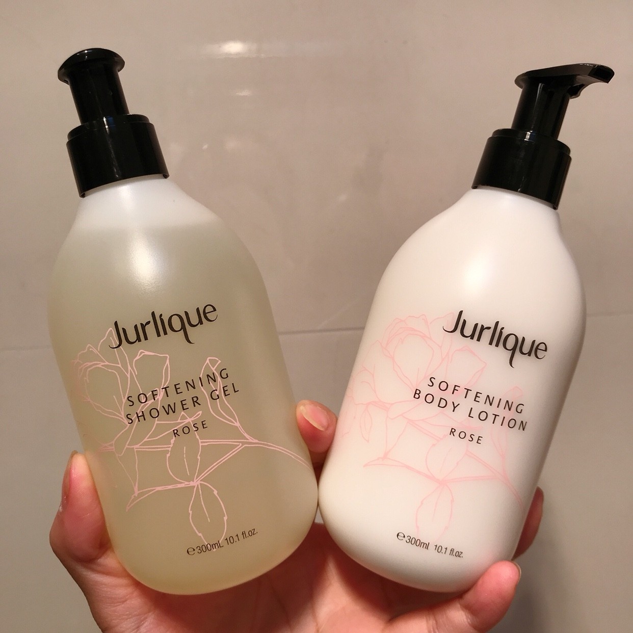 四皇冠jurlique茱丽 茱莉蔻玫瑰身体滋润乳液 身体乳300ml