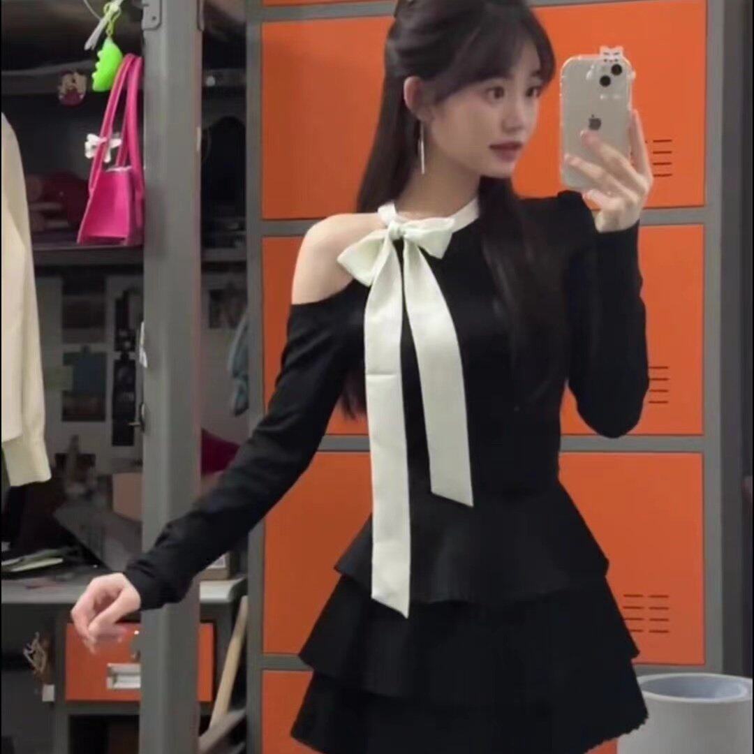 黑色露肩上衣女设计感小众短款修身蝴蝶结长袖针织衫半身裙套装