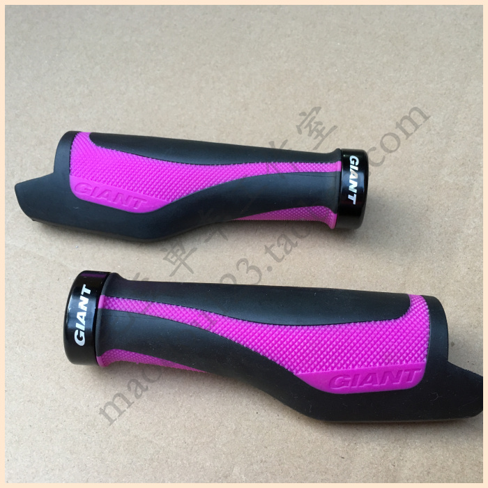 Poignées de vélo GIANT - Ref 2355587 Image 1