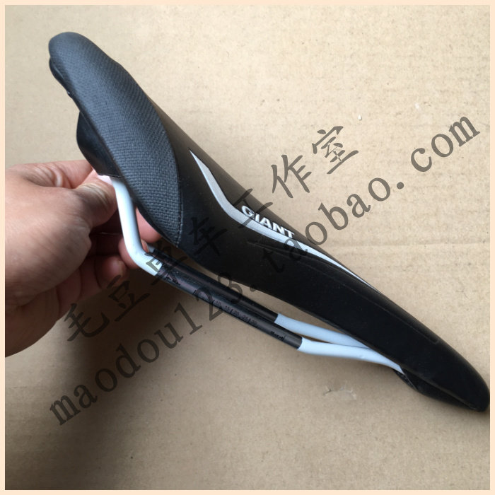 Selle de vélo cyclisme sur route - Ref 2359972 Image 4