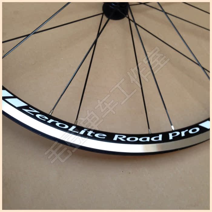 Roues de vélo cyclisme sur route - Ref 2366949 Image 3