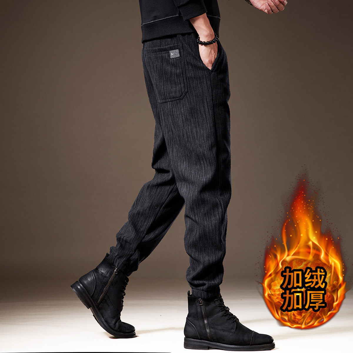 高端竖条纹灯芯绒休闲裤子男秋季加绒雪尼尔宽松大码束脚运动卫裤