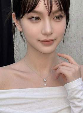 珍珠锆石十字架项链女轻奢闪耀