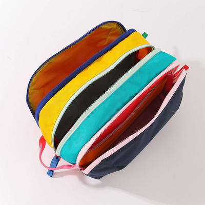 portablelargecapacitytoiletry
