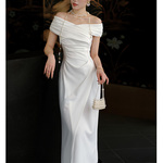 鹿与玫瑰绝美一字肩连衣裙白色高级感气质显瘦裙子女法式复古礼服