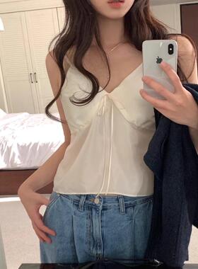 Exclusive type 韩国小众设计V领胸前绑带百搭显瘦吊带背心上衣女