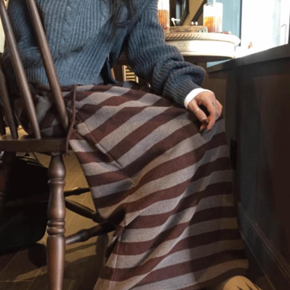 条纹拼色抽绳绑带休闲半身长裙