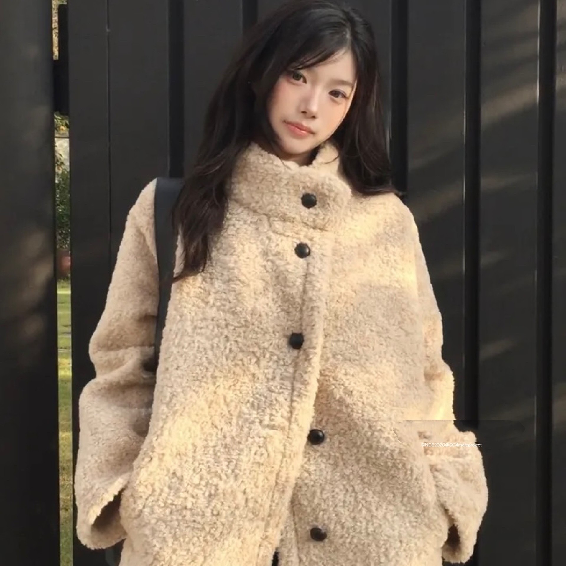 Exclusive type韩系复古博主同款毛绒绒仿羊羔毛立领宽松大衣外套