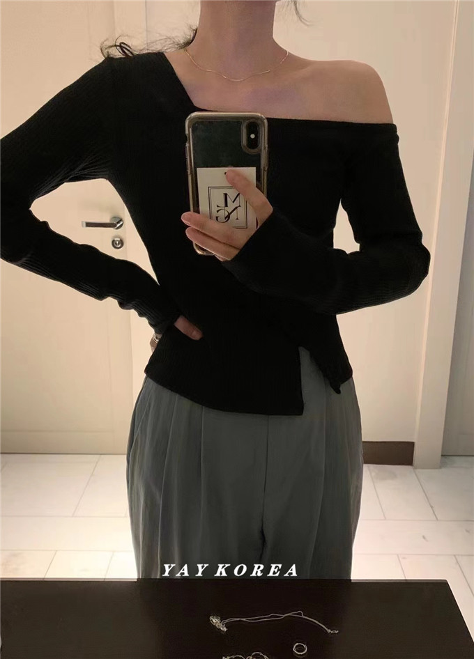 Exclusive type 小众简约设计单侧露肩螺纹斜扣修身显瘦T桖上衣女