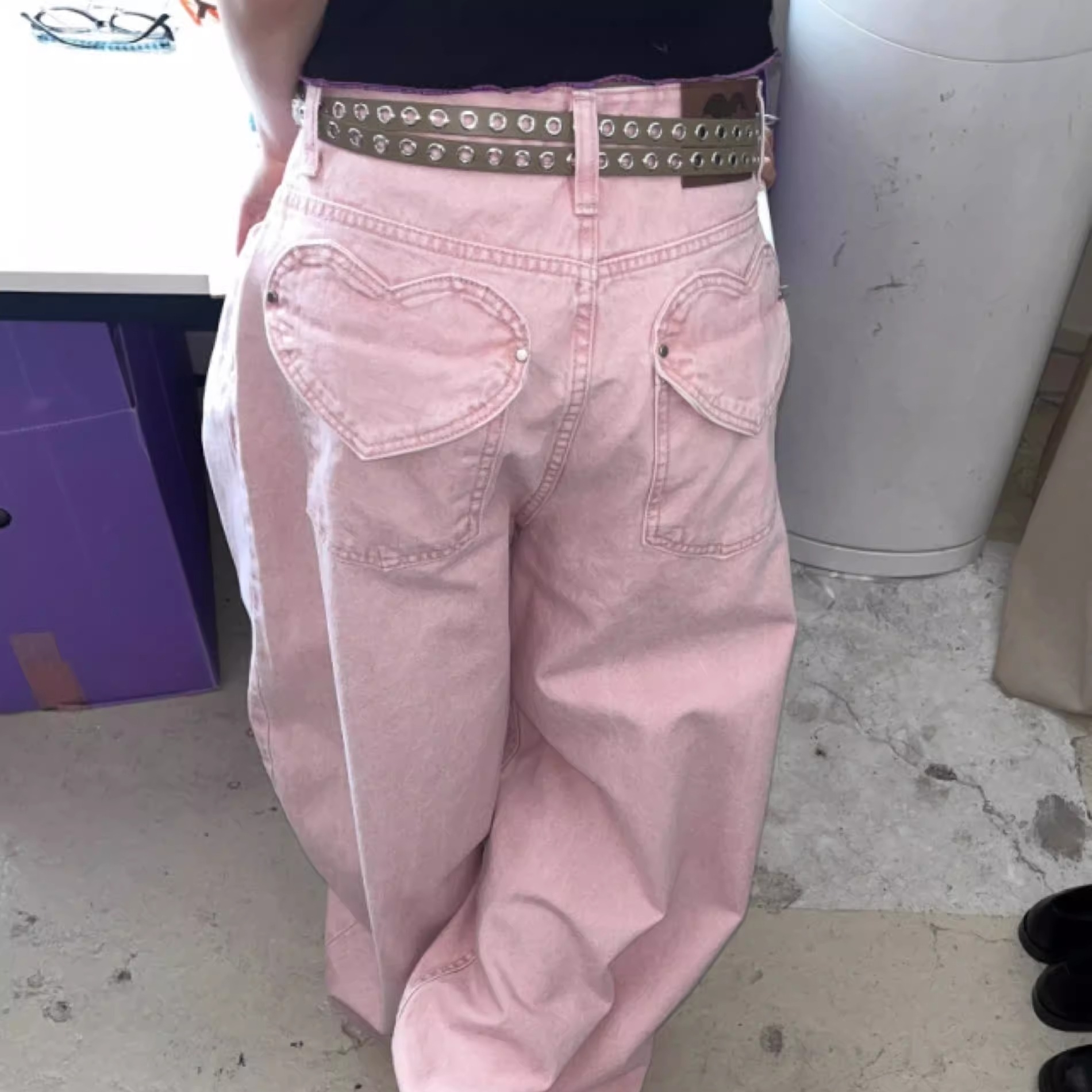 背面心型口袋高腰显瘦阔腿牛仔裤