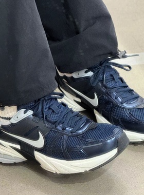 耐克V2K RUN男子运动鞋复古厚底老爹鞋休闲跑步鞋HJ4497-400