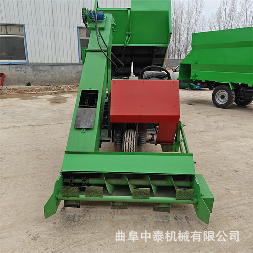 养殖厂粪污清扫车铲地面牛屎便用运收车牧场用五方自走式铲粪车
