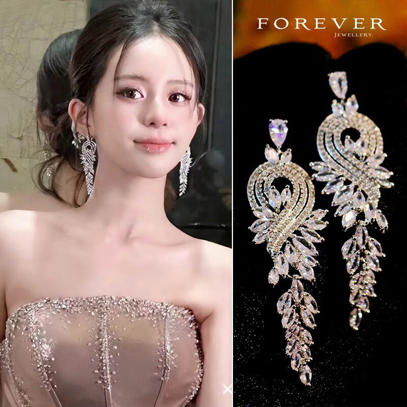 超闪微镶锆石流苏耳环女轻奢小众设计感高级耳夹耳钉新娘婚纱耳饰