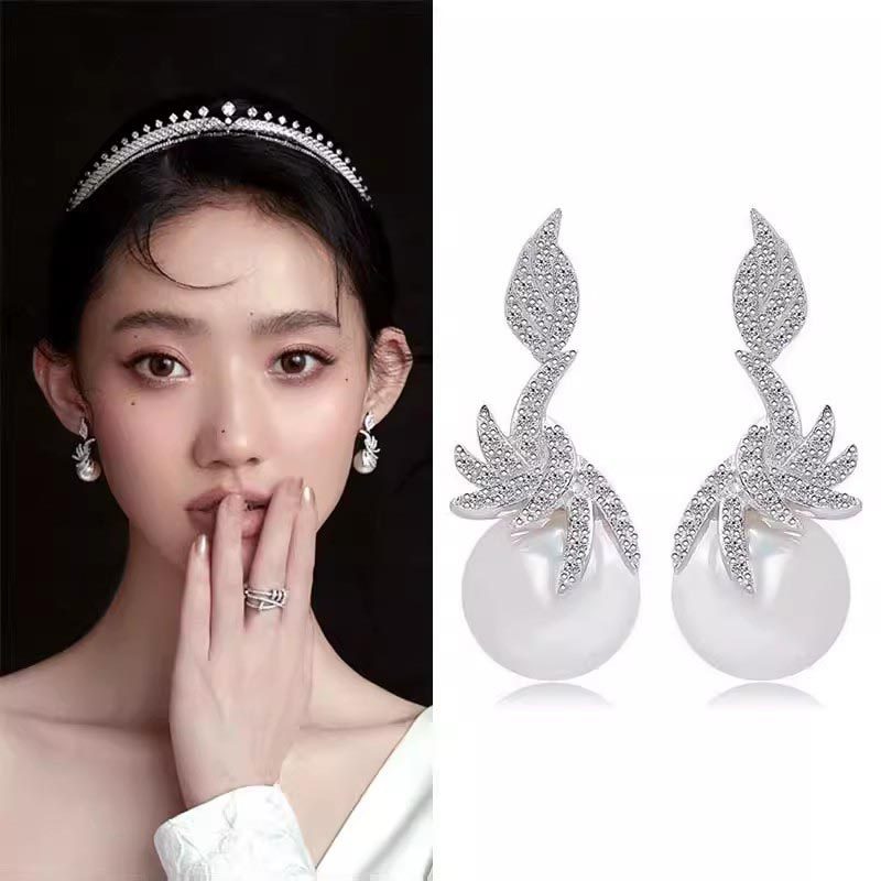 韩式轻奢百搭银针锆石叶子耳环气质耳钉新娘结婚纱礼服耳饰珠耳坠