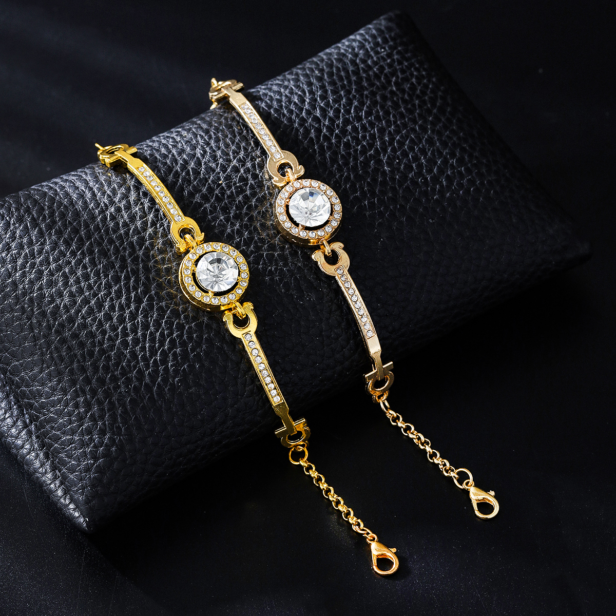 欧美个性时尚合金水钻手链女士奢华优雅简约气质百搭闪钻首饰手环