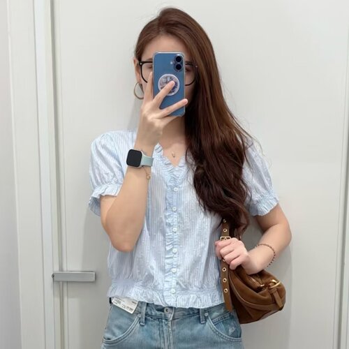 夏季女装棉质提花V领衬衫短袖衬衣木耳边短款时尚小上衣483881
