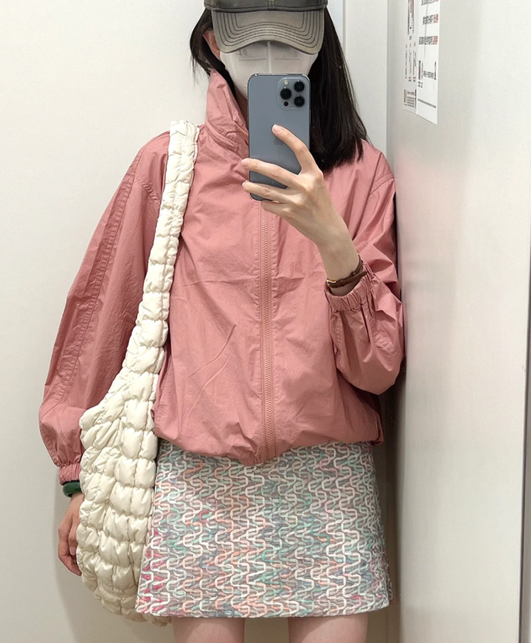 URHMBMK休闲宽松短款连帽外套女