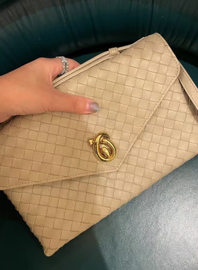 B家手工牛皮编织真皮女包手提KNOT LOCK邮差包信封包单肩斜挎小包