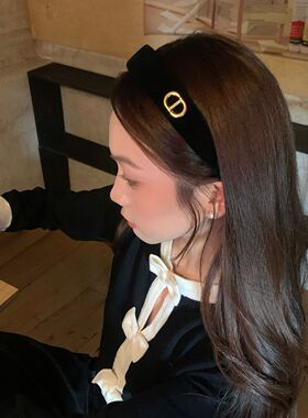 复古金标字母CD丝绒发箍女2026新款高颅顶气质头箍高级感百搭头饰