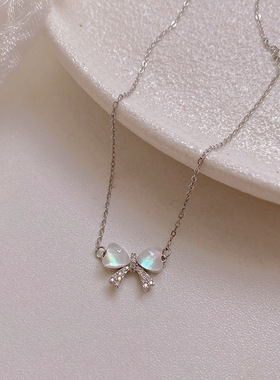 甜美蝴蝶结钛钢项链女轻奢小众设计感高级锁骨链网红百搭颈链配饰