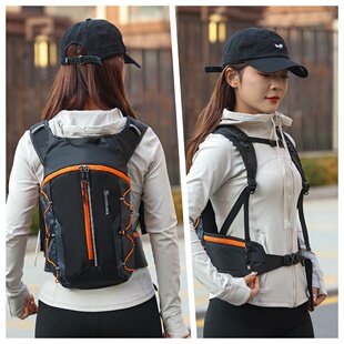 户外运动跑步背包新款 轻便徒步旅游登山双肩包女骑行小背包旅行包