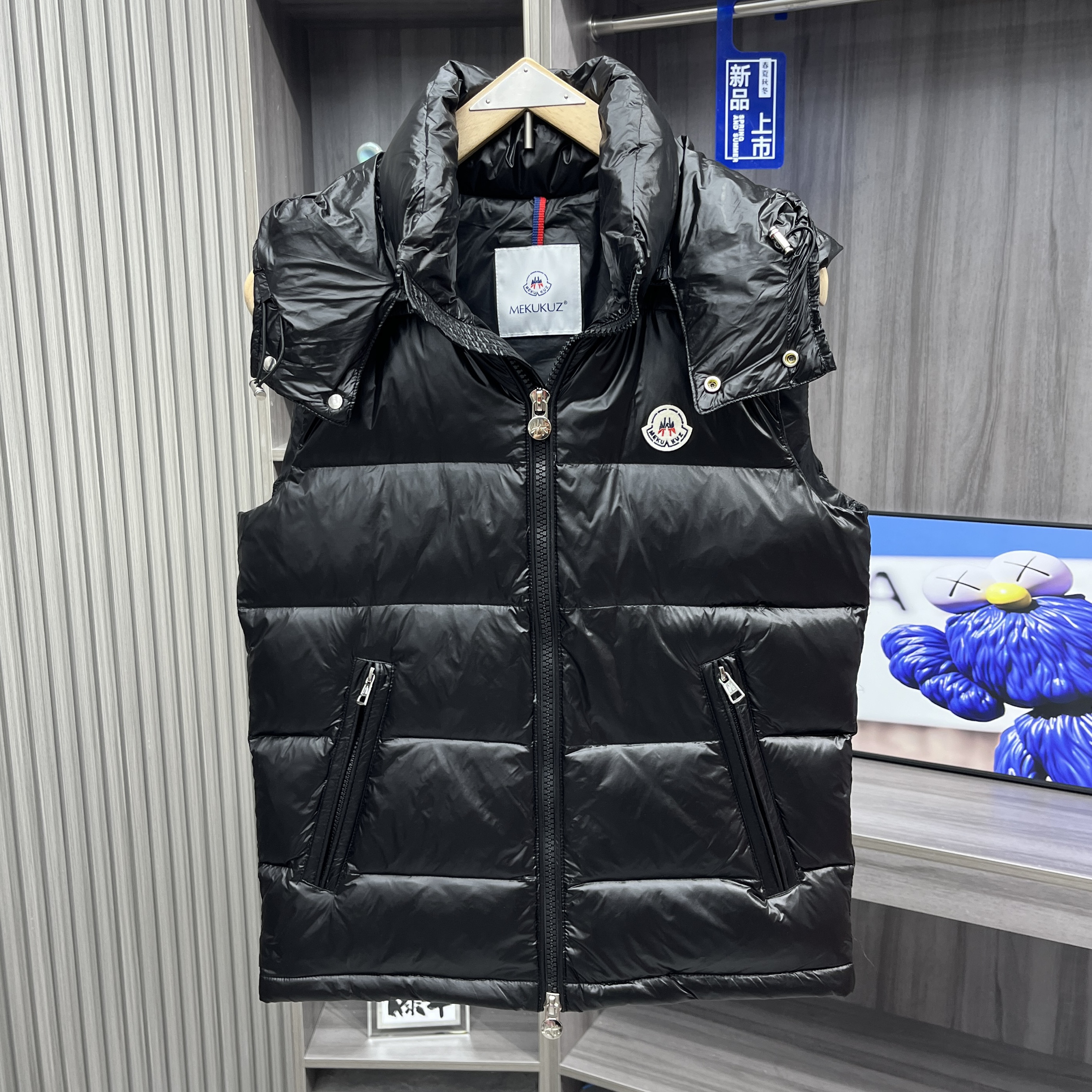 糖果色情侣白鸭绒羽绒马甲男冬季新款可脱卸帽加厚鸭绒连帽外套女