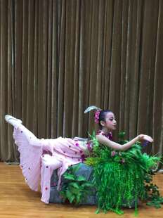 泡沫石头独舞舞台道具表演仿真石头橱窗造景装饰景观摄影拍照石头