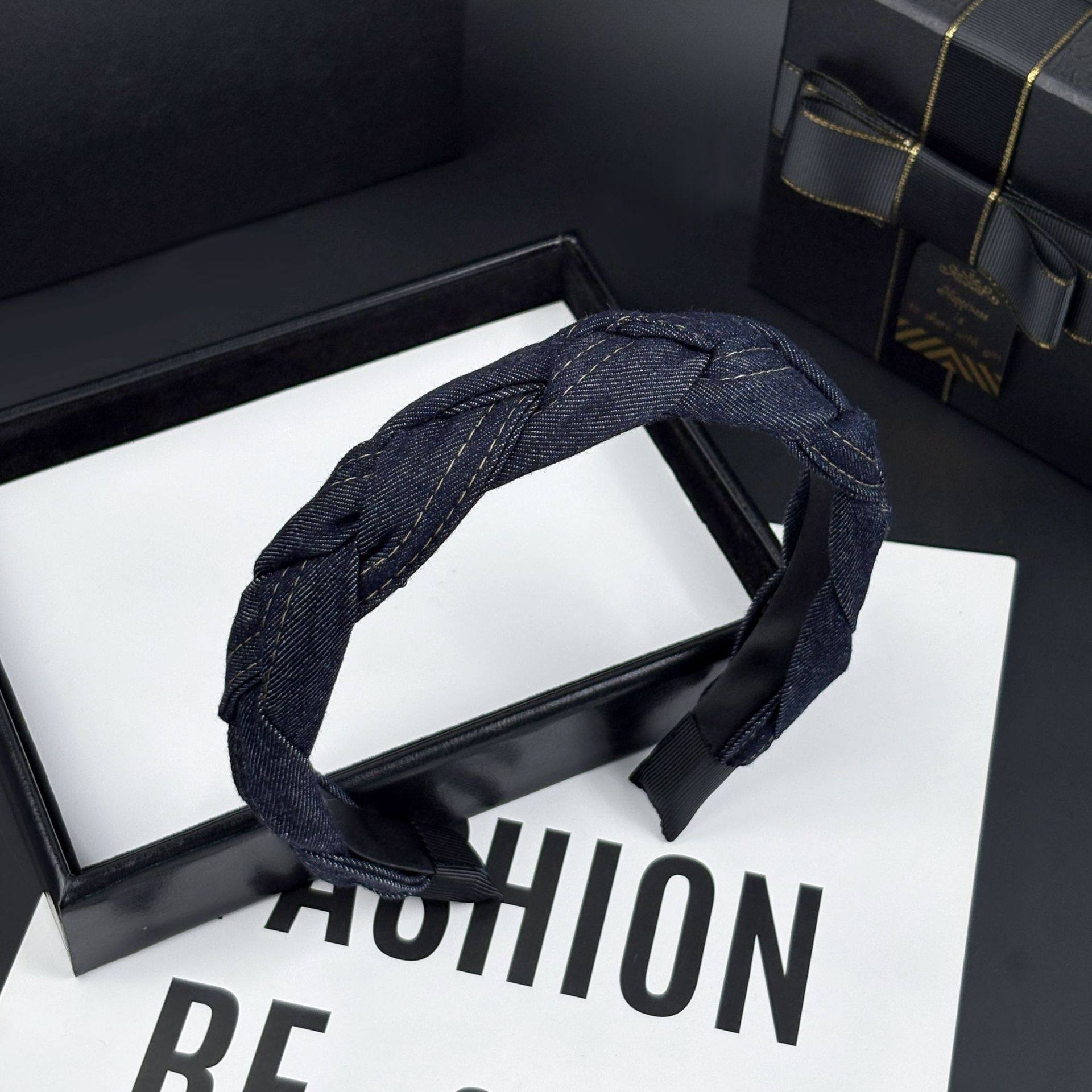 韩国牛仔麻花布艺发箍压发卡发捆洋气时尚日常外戴高颅顶洗脸头箍