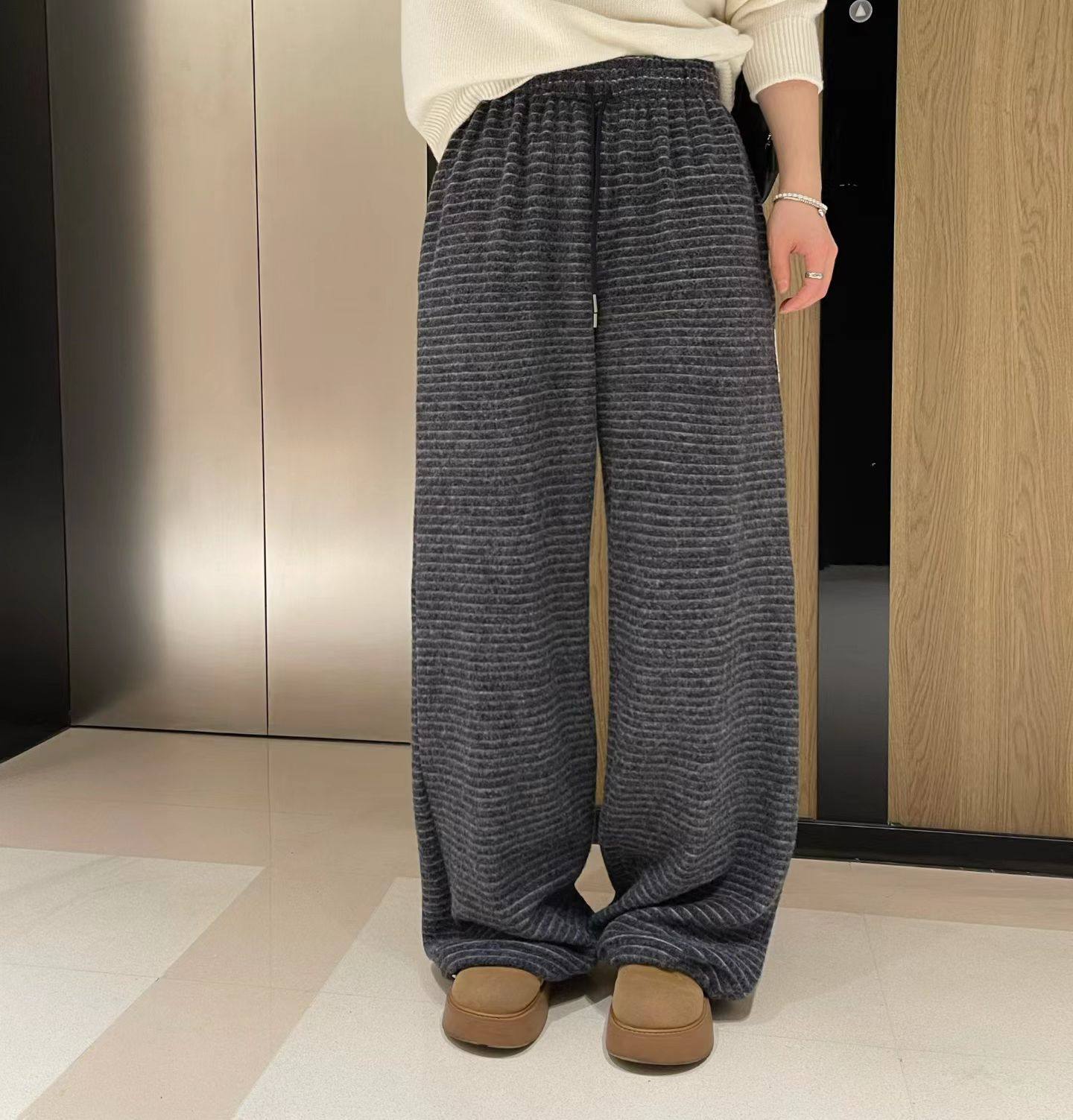 韩国东大门正品女装2025新款百搭松紧腰抽绳条纹休闲裤女宽松卫裤