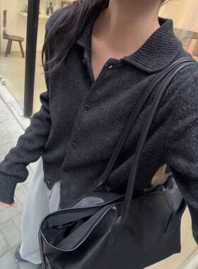 韩国东大门女装2026新款百搭显瘦翻领单排扣细软娃娃针织开衫