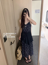 现韩国东大门正品女装夏高品质藏青色v领吊带雪纺碎花背心连衣裙