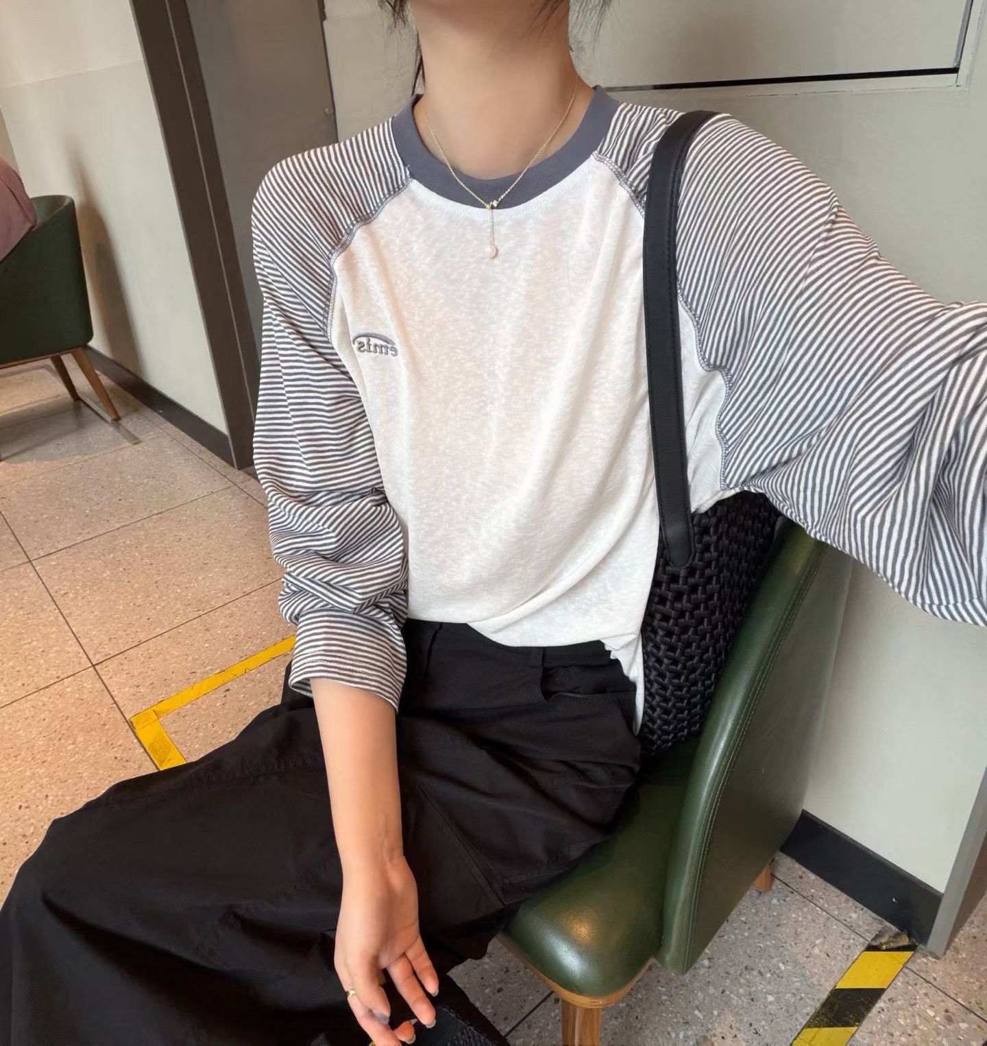 韩国东大门正品女装薄款防晒百搭圆领拼色条纹长袖T恤宽松显瘦ins