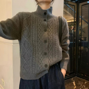 现！韩国东大门正品冬季高品质麻花辫高领纽扣百分百山羊绒针织衫