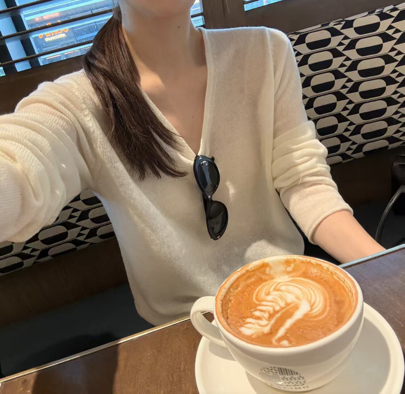 韩国东大门正品2026秋季新款百搭显瘦V领长袖针织衫毛衣女上衣