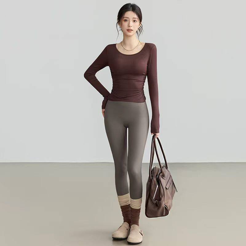 瑜伽服套装女高级感新款跑步运动上衣圆领显瘦普拉提健身长袖秋冬