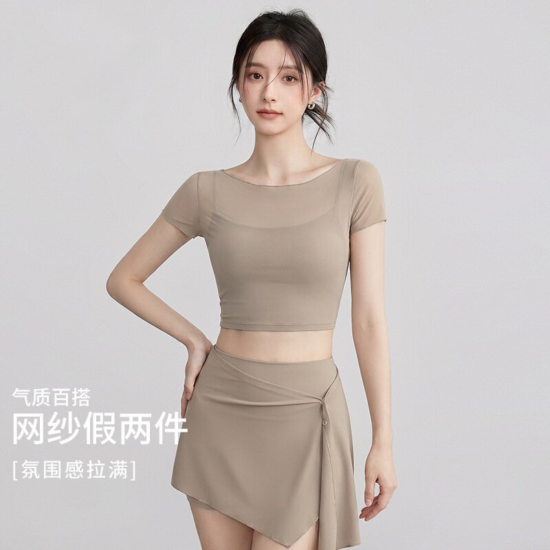 绝美瑜伽服套装网纱假两件普拉提训练上衣跑步运动健身服女高级感